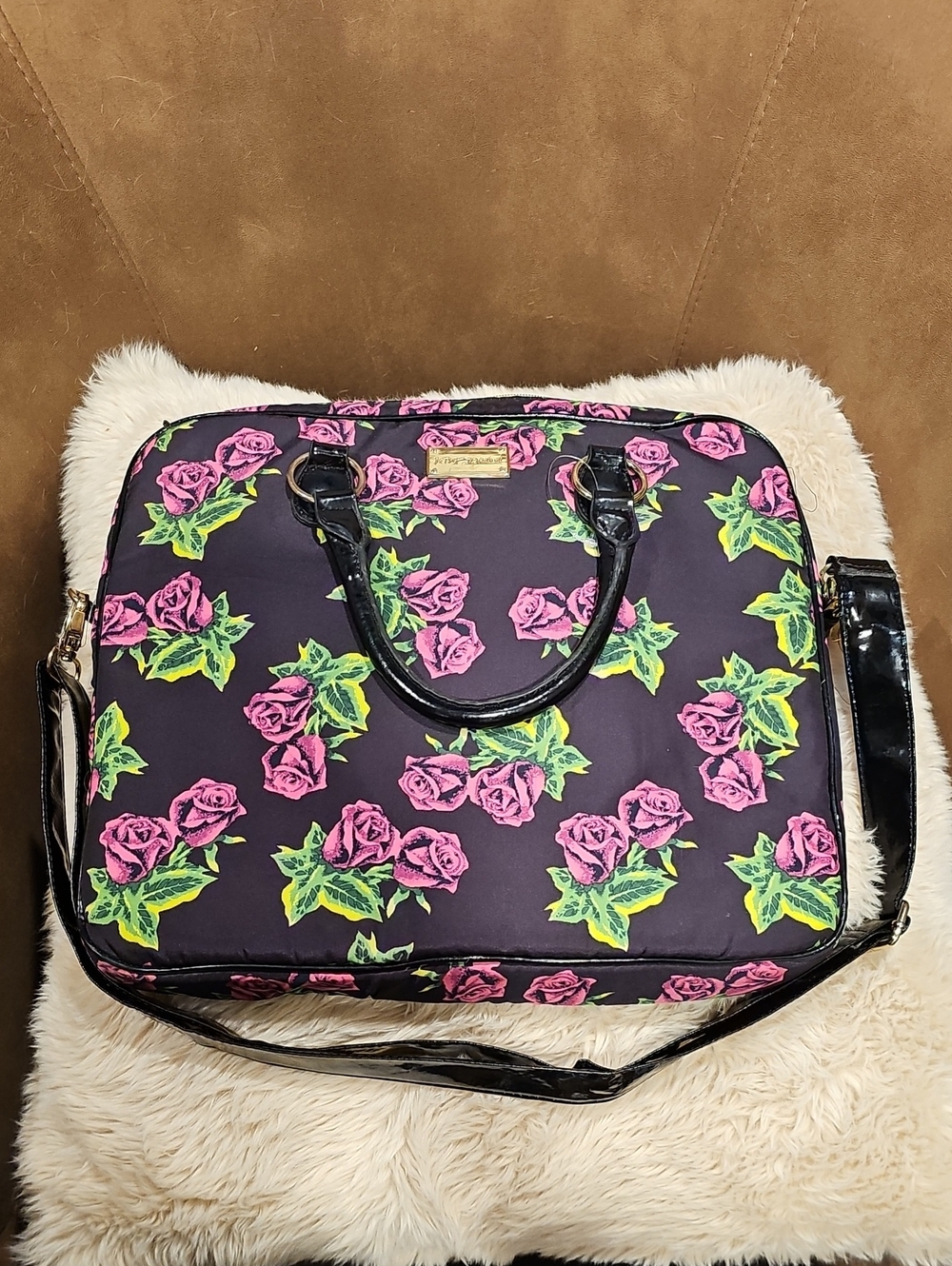 Betsey Johnson Black Laptop Bag with Pink Rose Print